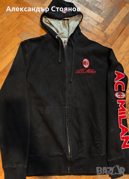 Оригинален лимитиран суичер на AC Milan – уникат от Италия, снимка 1