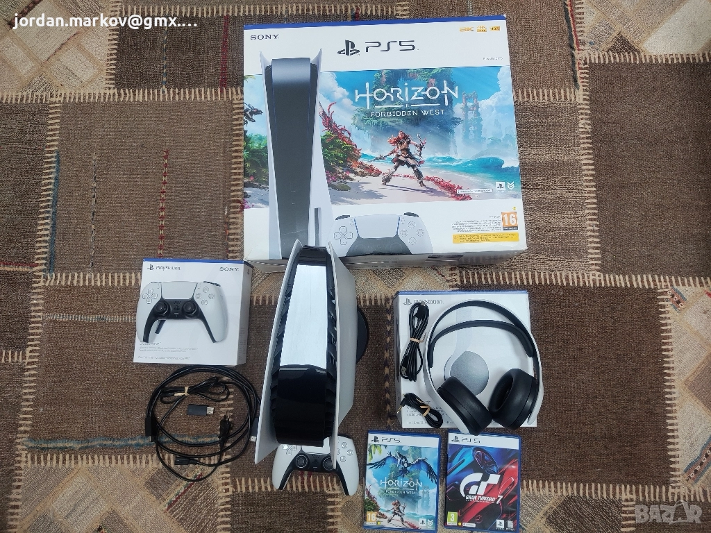 Конзола Playstation 5 Disc Edition 825GB White CFI-1116A, снимка 1