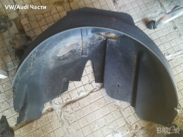 Заден ляв подкалник за Ауди А6 С6 Ц5 Audi A6 S6 C5 4B0 810 171 E, снимка 1