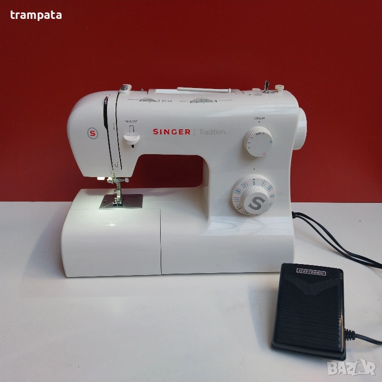 НАЙ ДОБРАТА ОФЕРТА Шевна машина SINGER Tradition , снимка 1