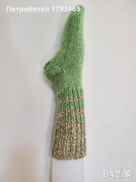 Ръчно  плетени  дамски  чорапи  от вълна,  размер  39, снимка 1