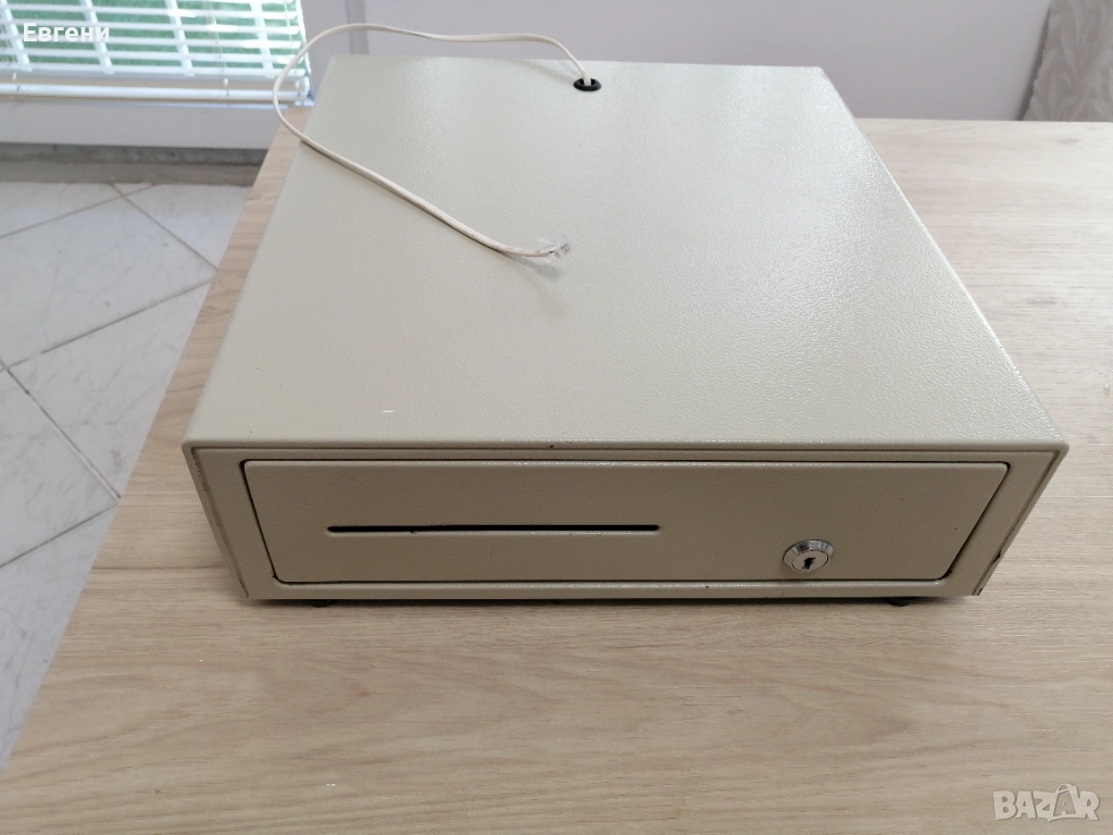 Касово чекмедже към касов апарат, снимка 1