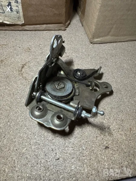 БРАВА ПРЕДНА ЛЯВА ВРАТА ВАЗ ЛАДА 2105 2104 2107 НОВ СССР 2105-6105013-10, снимка 1