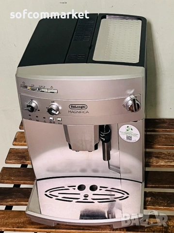 Кафемашина DeLonghi ESAM 03.110S, снимка 5 - Кафемашини - 53349930