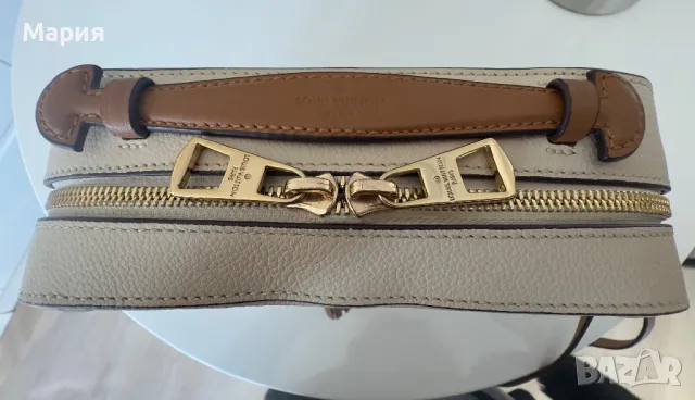 Малка дизайнерска чанта LV от естествена кожа нова , снимка 6 - Чанти - 49726511