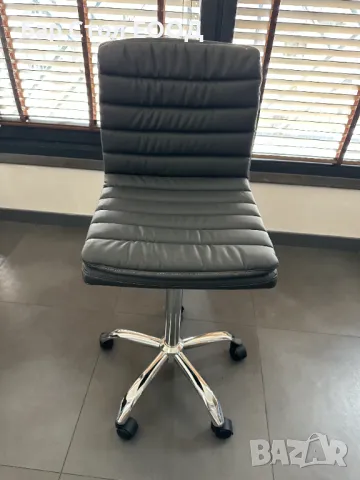 Висок Стол на колелца King с 2г гаранция и безплатна доставка до офис, снимка 8 - Столове - 49942642