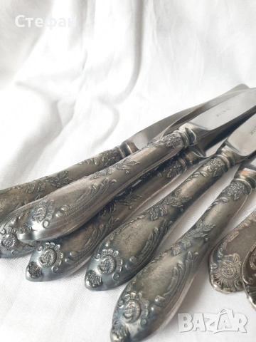 Комплект посребрени прибори, снимка 2 - Антикварни и старинни предмети - 53537112