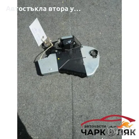 Брава (ключалка) заден капак Тойота Рав4