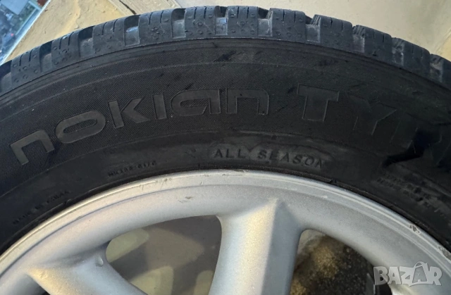 Гуми и джанти за Рено Сценик 185/ 65/15 M+S, снимка 3 - Гуми и джанти - 53373608
