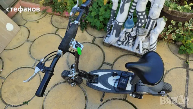 Мощна 1300 вата тротинетка, FOCA RACENING 1200, Германия, снимка 2 - Скейтборд, ховърборд, уейвборд - 47861791