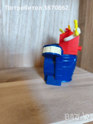 McDonald’s Happy Meal 2011 Тoy Happy Studio - Musicians, снимка 3 - Колекции - 53146309