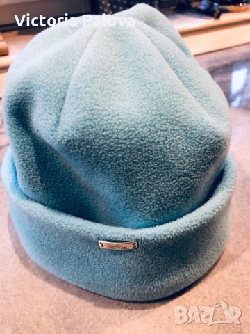 Красива топла шапка 🇮🇹,Италия