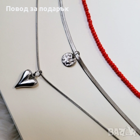 Дамско трислойно колие , снимка 2 - Колиета, медальони, синджири - 52472012
