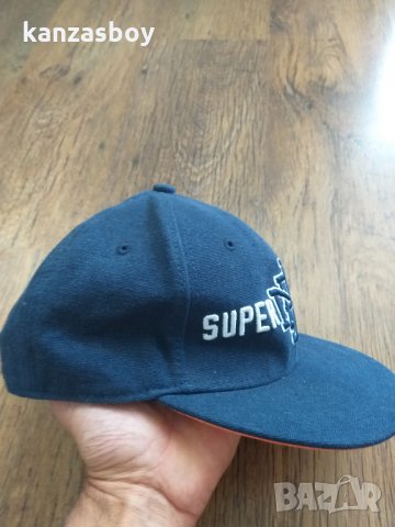 superdry - страхотна шапка КАТО НОВА, снимка 4 - Шапки - 33643548