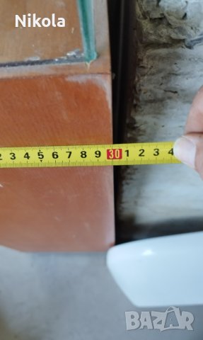 Стъклена витрина - шкафче от стъкло с ключалка 30/30/160см, снимка 11 - Секции и витрини - 42974032