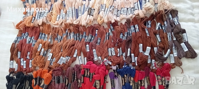Конци за бродиране"Ljubica", Пъпетс и Ариадна-250 бр., снимка 15 - Гоблени - 43686481