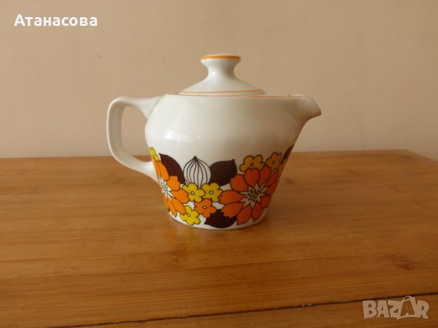 Унгарски порцеланов мини чайник чайниче 1980 г, снимка 2 - Аксесоари за кухня - 43905530
