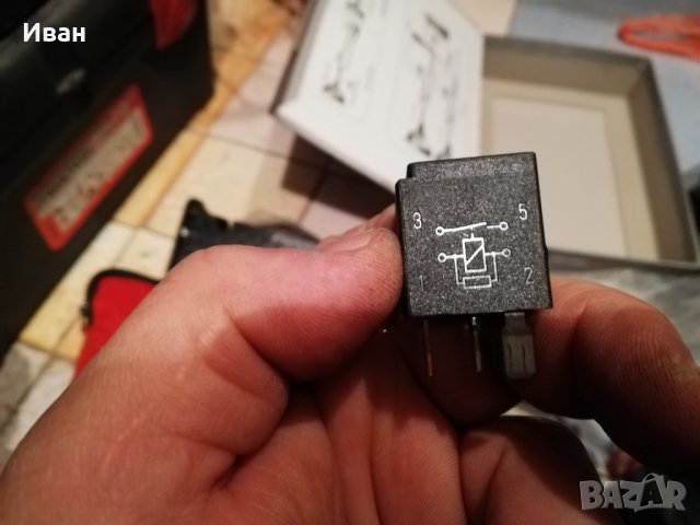 Релета за W 211, снимка 2 - Аксесоари и консумативи - 28336789