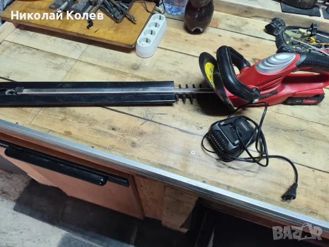 акумулаторен храсторез 