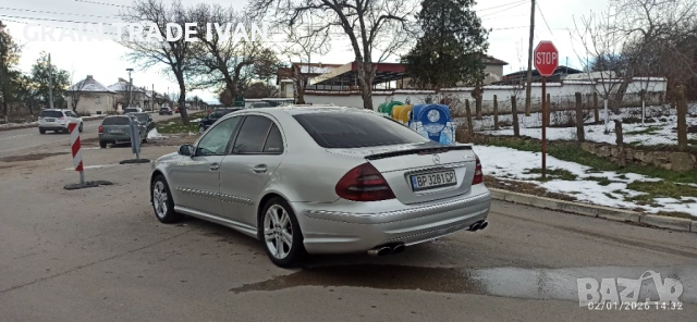 Mercedes-Benz E220 CDI AMG-Paket, снимка 2 - Автомобили и джипове - 52078401