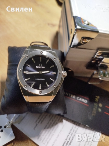 TW Steel дамски часовник , снимка 5 - Дамски - 52503138