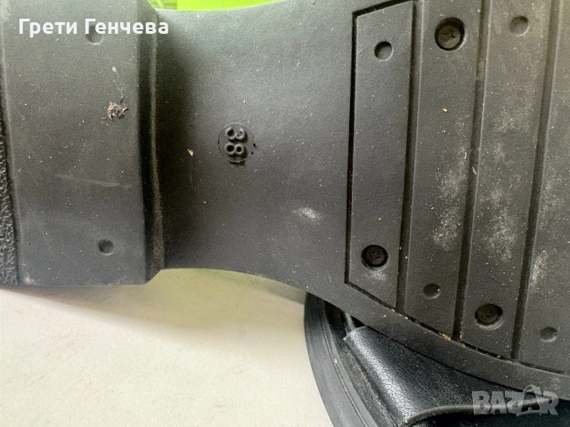 Дамски черни сандали номер 38 естествена кожа, снимка 4 - Сандали - 51726495