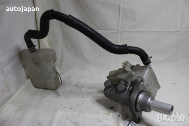 Спирачна помпа и казанче Мазда 5 2.0 146кс 05г Mazda 5 2.0 146hp 2005, снимка 2 - Части - 43503438