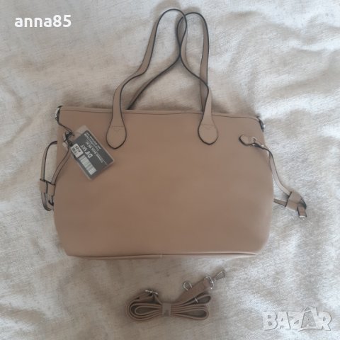 Нова бежова чанта, снимка 1 - Чанти - 35059208