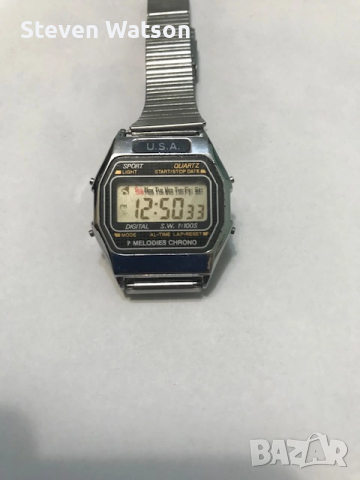 Електронен часовник със седем мелодии