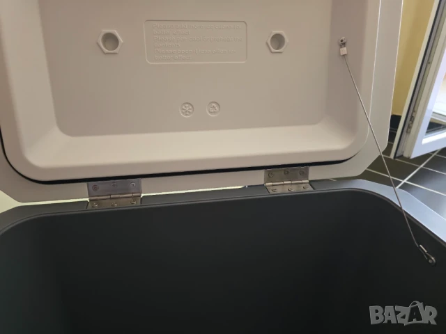 НОВА хладилна кутия 45 литра с колела, снимка 10 - Хладилни чанти - 51391556