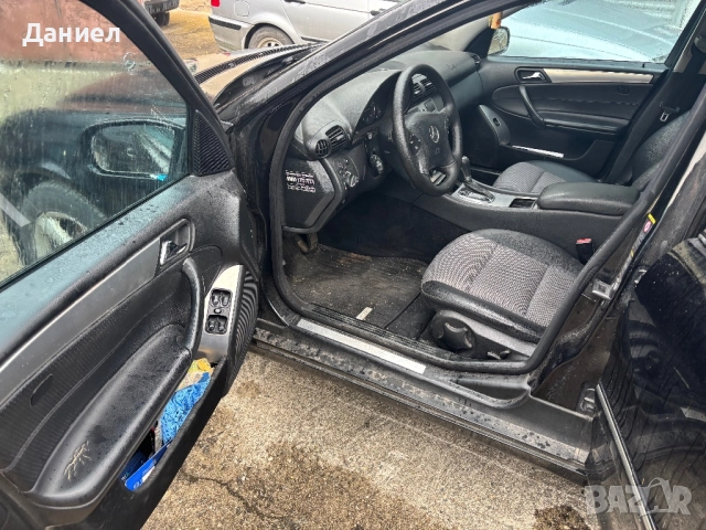 Мерцедес ц220 150 коня 2007 , снимка 7 - Автомобили и джипове - 51715493