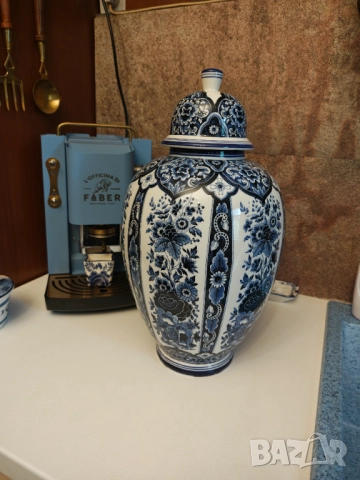 Делфт огромна ваза с капак, снимка 2 - Вази - 51670076