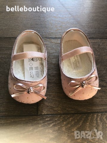 Красиви бебешки буйки за новородено момиченце Майорал Mayoral 15 номер, снимка 1