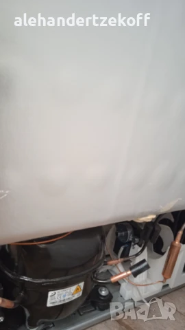 Малък хладилник за вграждане BEKO BU 1153 HCN 82.00 см, снимка 12 - Хладилници - 51249579