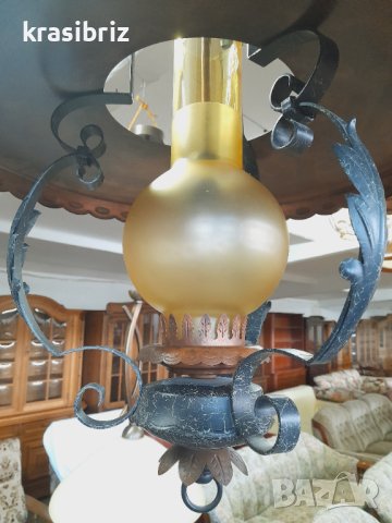 Абажур Ковано желязо Месинг и Стъкло- внос от Германия , снимка 3 - Лампи за таван - 43983428