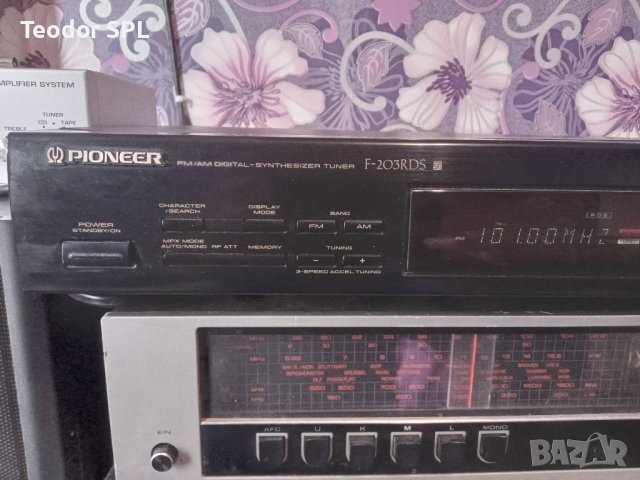 Fm  тунер Pioneer фм радио , снимка 1 - Радиокасетофони, транзистори - 40415896