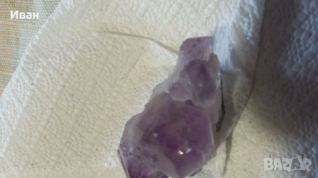 Продавам аметист, снимка 2 - Колиета, медальони, синджири - 27358395