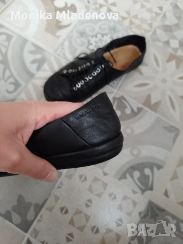 Равни пролетни обувки с връзки, естествена кожа, черни, Vagabond, 38, снимка 10 - Дамски ежедневни обувки - 43106188