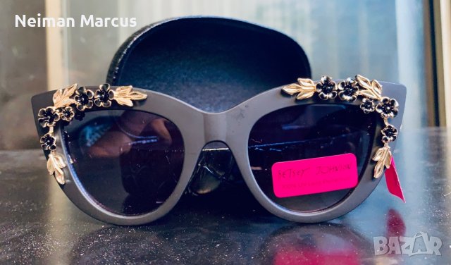 Betsey Johnson, снимка 2 - Слънчеви и диоптрични очила - 40115898