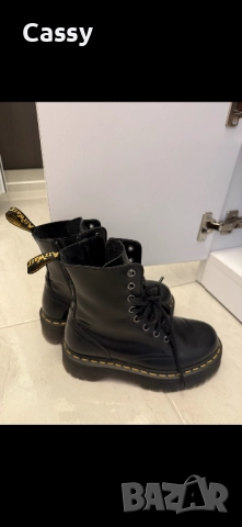 Dr.Martens дамски боти от естествена кожа, снимка 2 - Дамски боти - 52102575