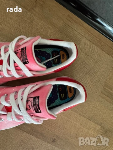 Оригинални кецове adidas Pharrell Williams , снимка 6 - Кецове - 42468191