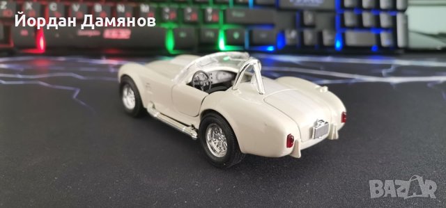 Шелби Кобра 427 в мащаб 1:34 , снимка 2 - Колекции - 43892624