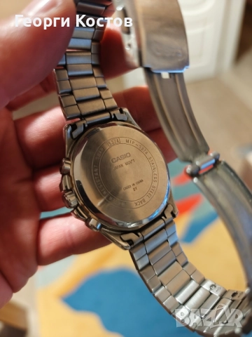 Продавам два часовника , снимка 5 - Мъжки - 52091660