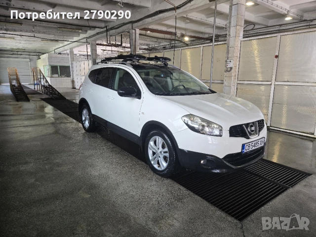 Nissan Qashqai, снимка 13 - Автомобили и джипове - 50712596
