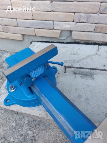 Професионално немско стоманено въртящо менгеме , снимка 16 - Менгемета - 51455665