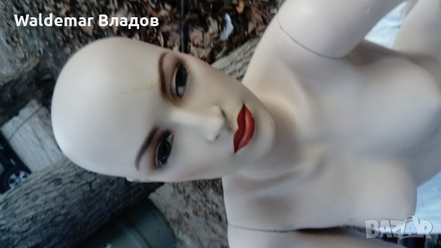 Реалистичен манекен 
