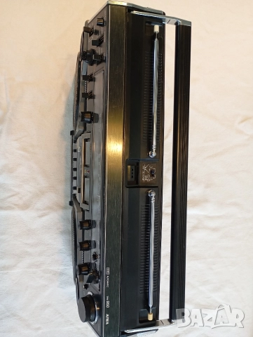 Радиокасетофон Aiwa TPR 950 E boombox, снимка 9 - Радиокасетофони, транзистори - 52668701