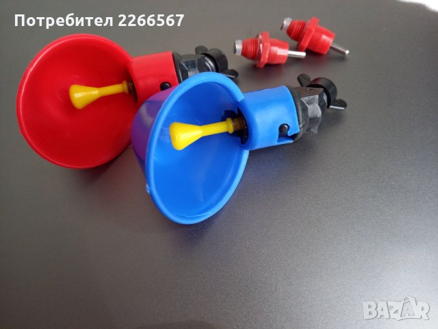 Автоматична или нипелна поилка за домашни любимци, птици и животни