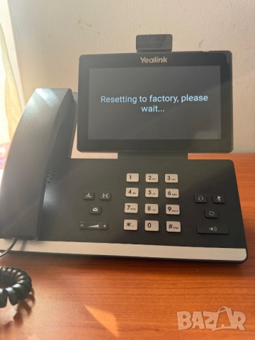 YEALINK SIP-T58V (SIP-T58A с HD камера CAM50) IP Телефон VoIP PoE - SIP / Teams с USB захранване, снимка 7 - Други - 52448276