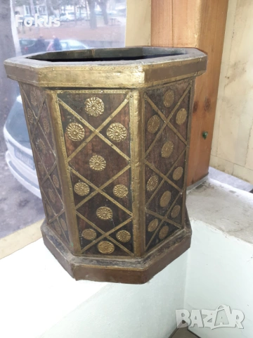 Стара красива поставка за чадъри дърво и бронз